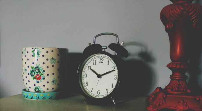 4 Baby Steps That Will Completely Transform Your Morning Routine