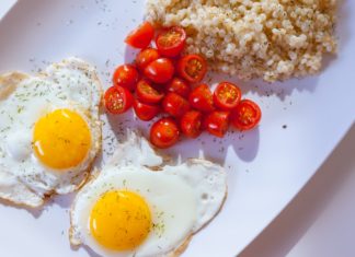Eating this one food before 8 a.m. could flatten your belly