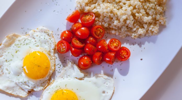 Eating this one food before 8 a.m. could flatten your belly