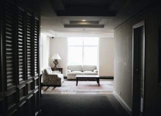 5 Mistakes You’re Making while Decorating Your Apartment