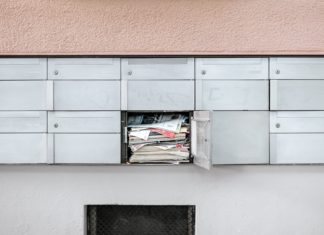 Where to do Regular Decluttering?