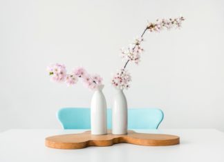 Natural Solutions To Keep Your House Smelling Great