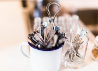 Keep Your Old Spoons For This Easy DIY Project!