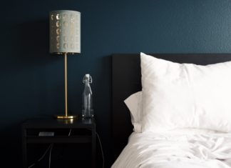 Easy Bedroom Décor Hacks