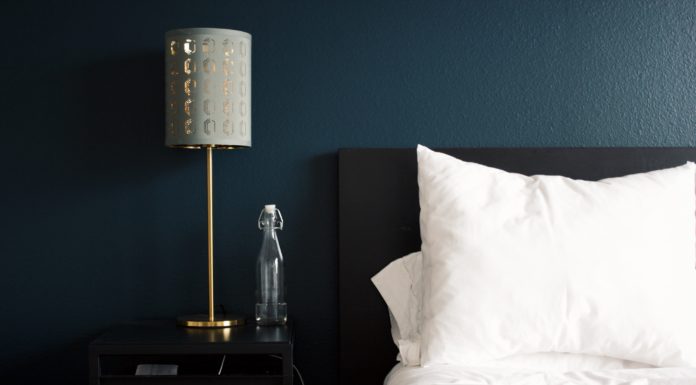Easy Bedroom Décor Hacks