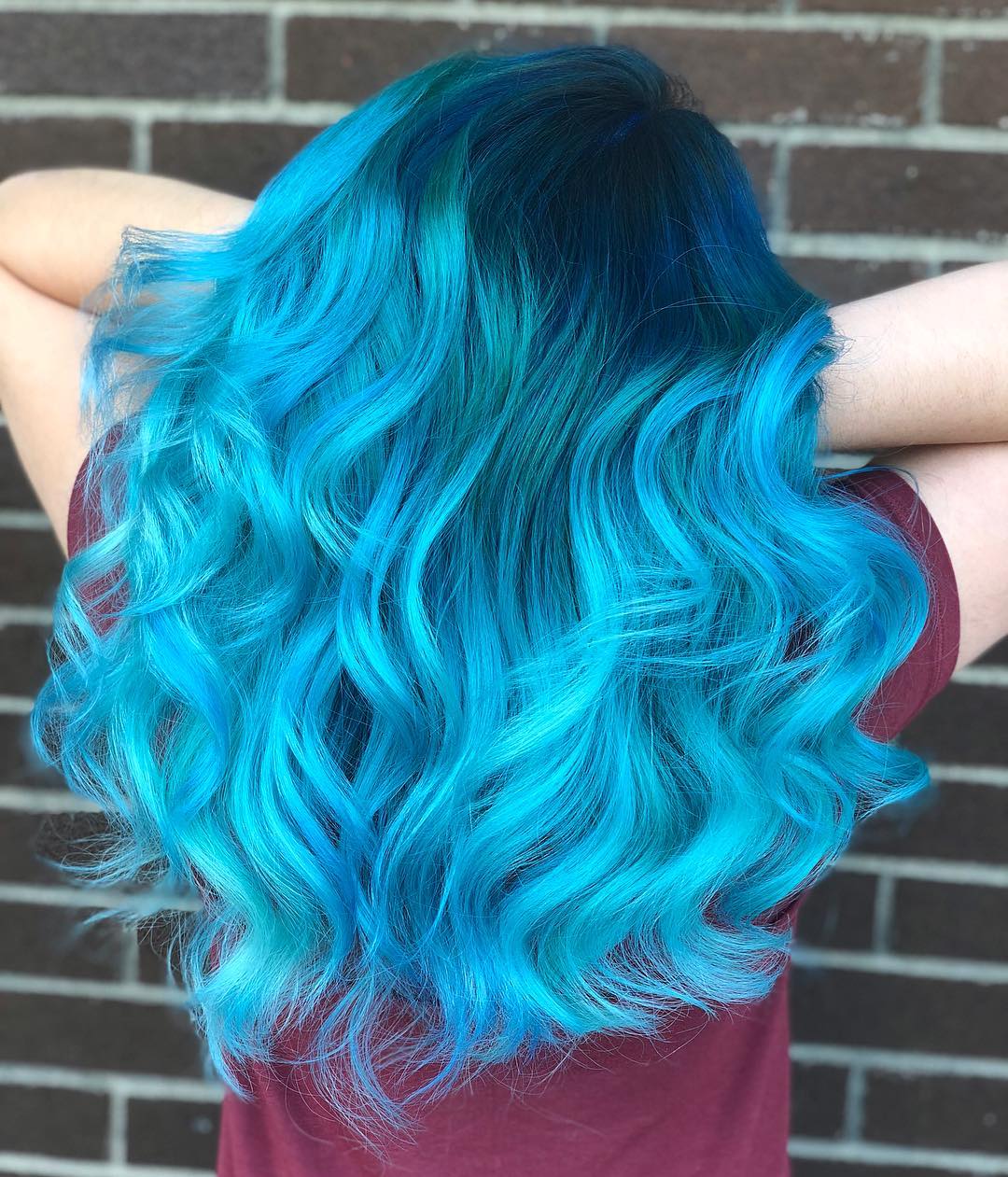 Синие Неоновые волосы
