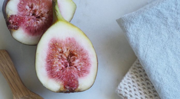 Use this Genius Tip to Eliminate Bad Smell from your Kitchen Towels