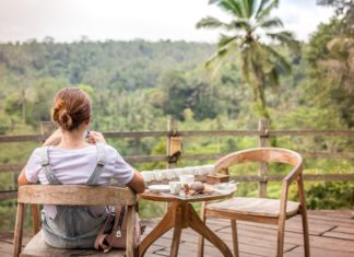 It’s Easy to Power Wash your Wood Deck with these Tips