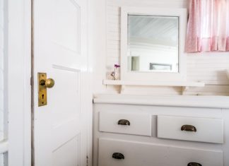 Give Your Small Apartment the Illusion of Being Large With These Tips