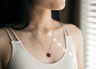 Do You Pay Attention to Your Neck Skin? Here’s What You Should Be Doing