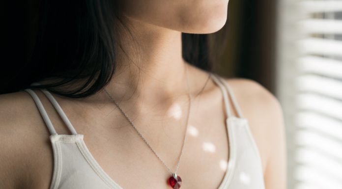 Do You Pay Attention to Your Neck Skin? Here’s What You Should Be Doing