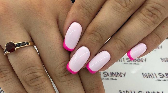 Chic Twists Of The Classy French Manicure