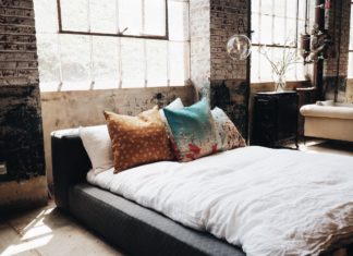 5 Things to Do with the Last 15 Minutes Before You Go to Sleep