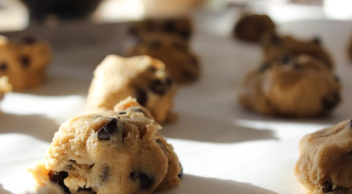 You Can Make This Trendy Edible Cookie Dough at Home!