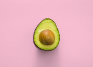 Use This DIY Face Mask to Revive And Hydrate Your Winter Skin