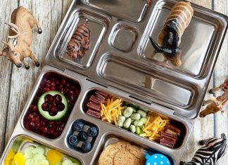 You Need to Buy Yourself a Bento Lunchbox