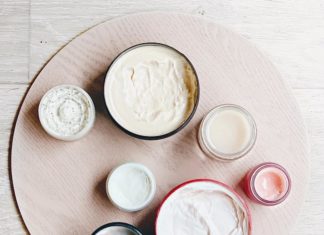 DIY All-Natural Eye Cream For a Youthful Look DIY All-Natural Eye Cream For A Youthful Look