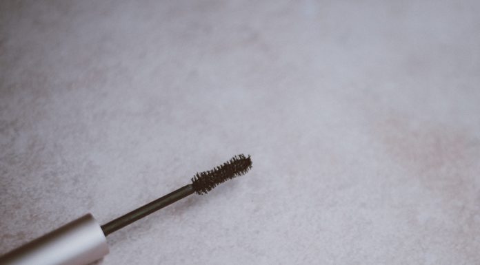 3 Types of Mascaras and How to Use Them