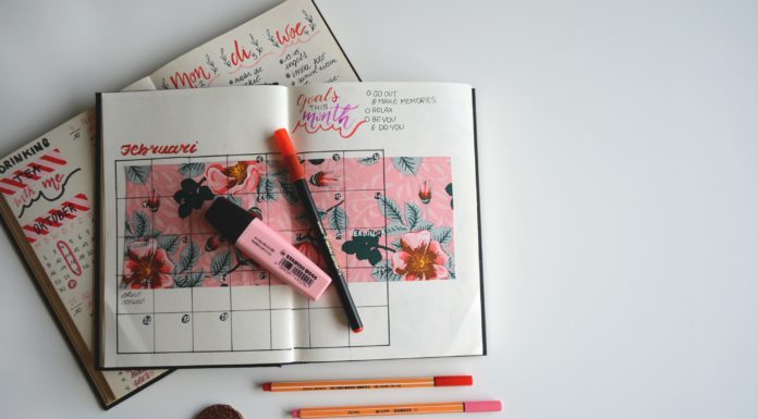 Easy DIY Personalized Stationary!