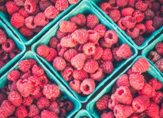 Eating Seasonal Produce is Better For You and Your Community