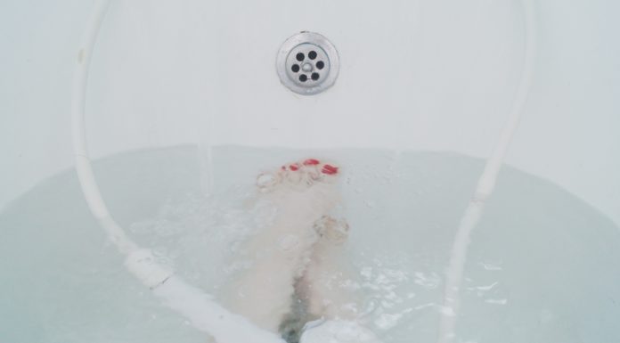 Unclog Your Drains With This Natural DIY Solution