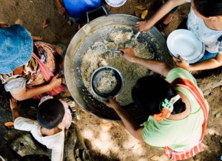 Quick Guide to Eating Like a Local