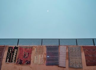 Chic Living Room Rugs to Enhance Your Home Decor