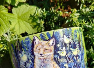 If You Want a Painting of Your Pet on Your Mug, This Artist Will Make it Happen!