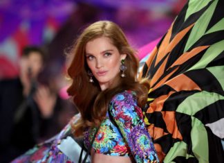 Victoria’s Secret Angel Alexina Graham Has Something To Say To Other Little Redheads