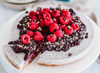 Oatmeal Stories: A Colorful World Of Delicious Food