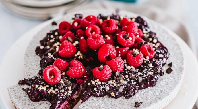 Oatmeal Stories: A Colorful World Of Delicious Food