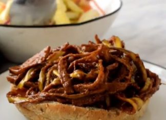A Recipe For a Vegan Sandwich With Banana Peel is Dividing the Internet