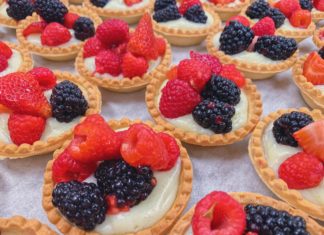 Feed Your Sweet Tooth With These Mini Citrus Tarts