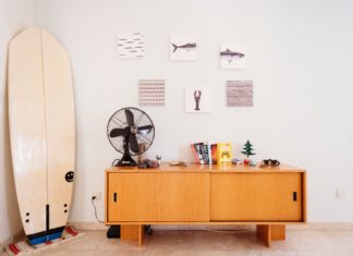 Make Your Own DIY Airconditioner with a Fan and One Other Item!