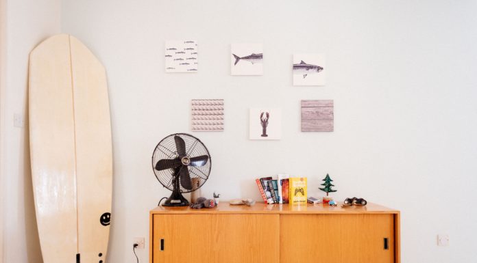 Make Your Own DIY Airconditioner with a Fan and One Other Item!