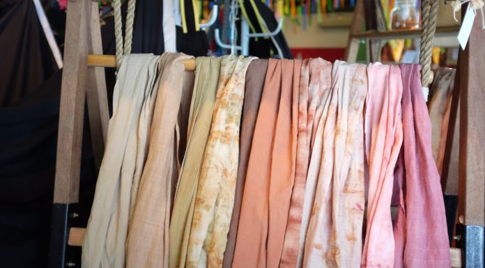 These DIY Natural Fabric Softeners are Simple and Effective!