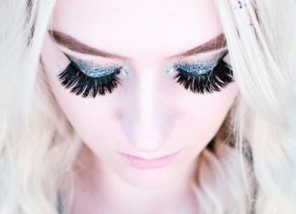 Here’s How to Clean Your Fake Eyelashes