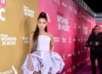 Here’s What Ariana Grande’s Natural Hair Looks Like