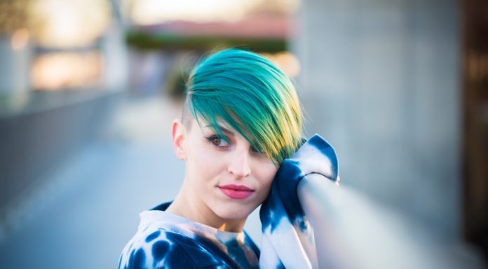 Chic Ways To Pull Off A Buzz-Cut This Season