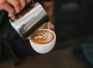 Learn How to Order Coffee in France