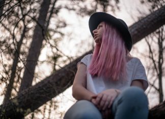 This Childhood Drink Doubles as a DIY Hair Dye!