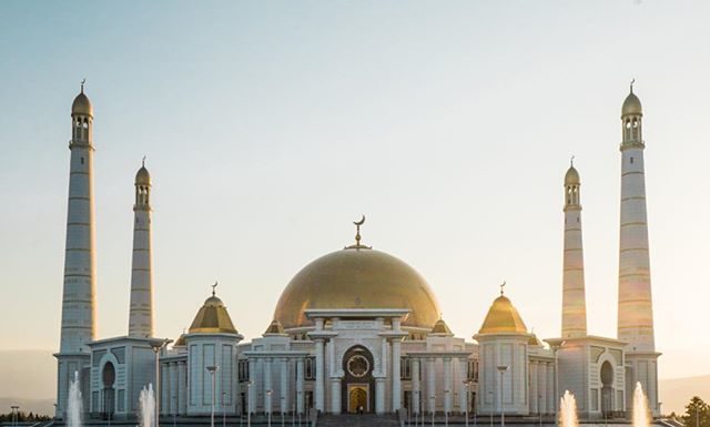 Meet Lexie Alford: The Youngest Person to Travel to Every Country