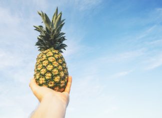 Learn How to Cut a Whole Pineapple Just in Time for Summer