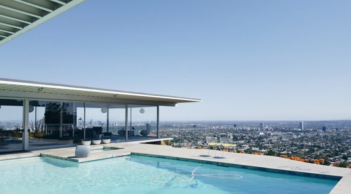 London Is Getting a Rooftop Infinity Pool with an Amazing View