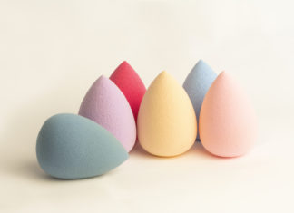 A Guide To Choosing The Right Egg-Shaped Makeup Sponge