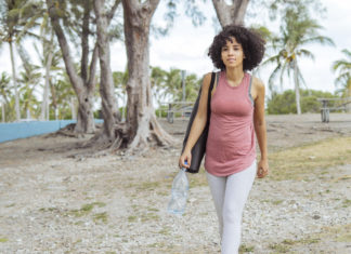 Make Your Own DIY Yoga Mat Sling!