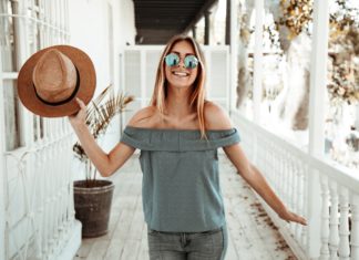 Common Makeup Mistakes Made During the Summer