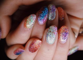 5 Instagram Accounts to Follow For Fabulous Nail Art