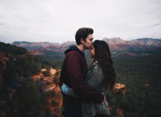 3 Common Financial Mistakes People Make When Moving in Together