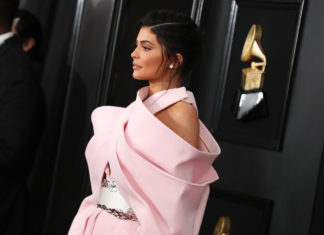 Awesome Makeup Tutorials from Your Favorite Celebs